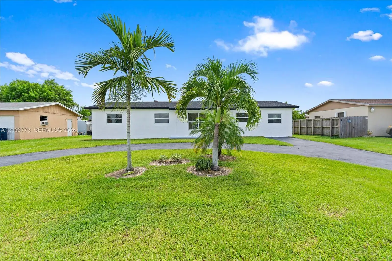 3 bedroom 2 bath Residential for sale at 26231 SW 127th Ave, Homestead FL 33032