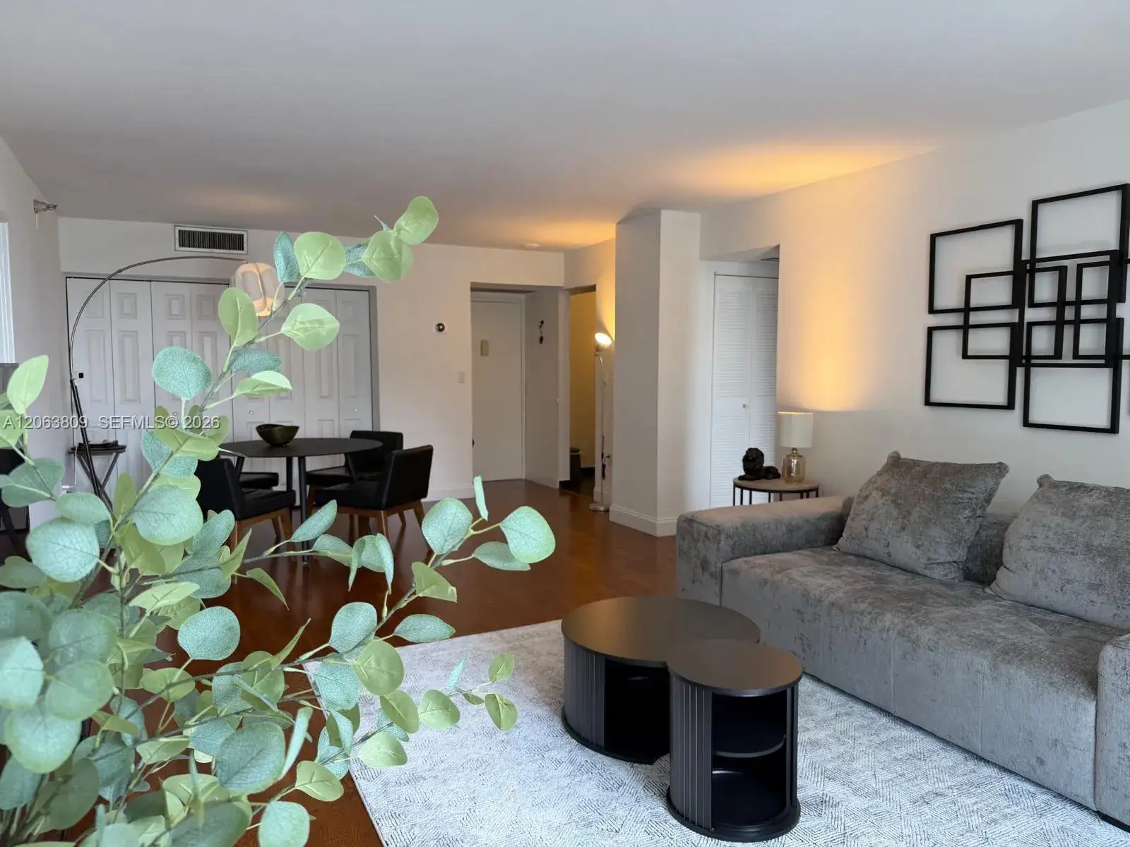 2 bedroom 2 bath Residential Lease for rent at 20505 E Country Club Dr # 236, Aventura FL 33180