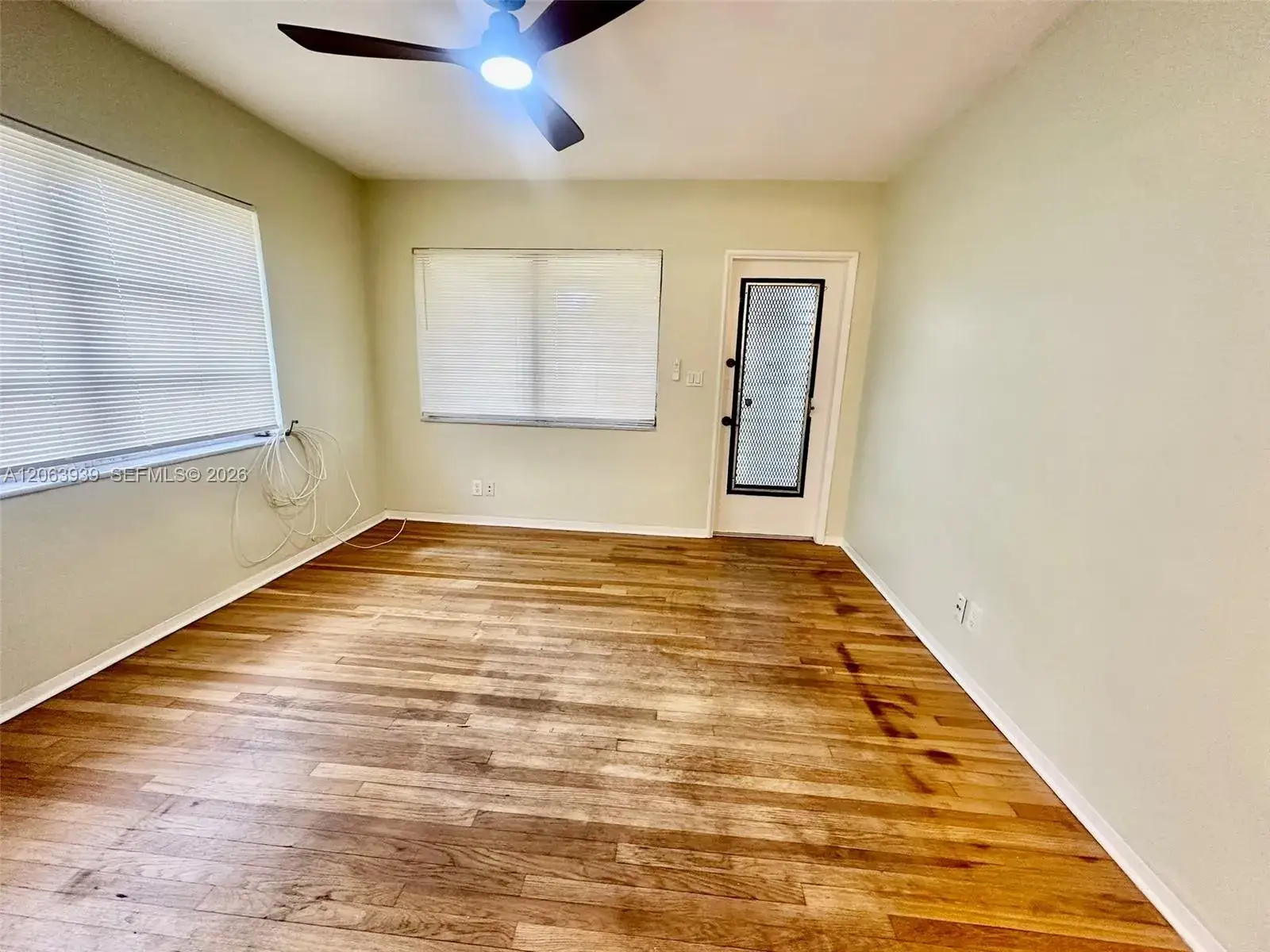 1 bedroom 1 bath Residential Lease for rent at 2325 Fillmore St # 2, Hollywood FL 33020