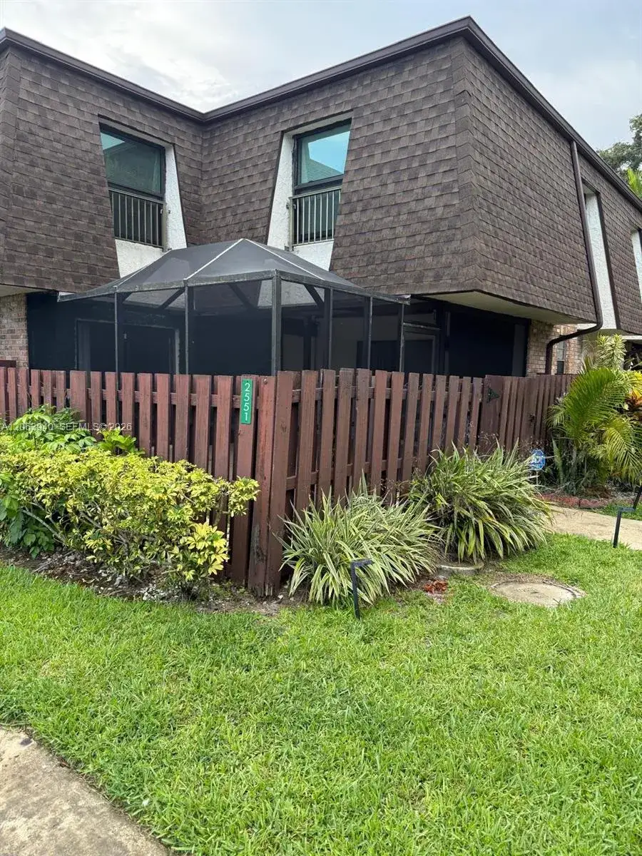 3 bedroom 2 bath Residential Lease for rent at 2551 NW 99th Ave # 2551, Coral Springs FL 33065