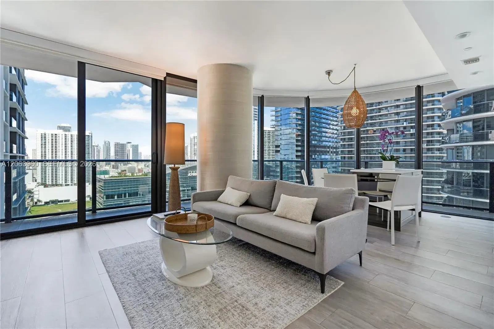 2 bedroom 2 bath Residential Lease for rent at 55 SW 9th St # 2301, Miami FL 33130