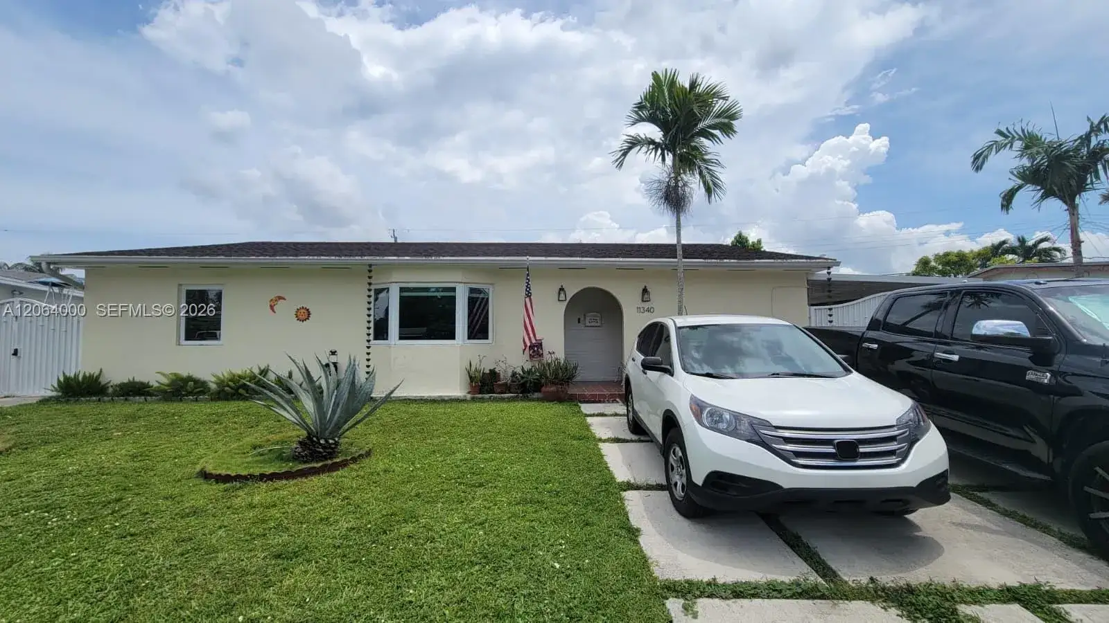 2 bedroom 2 bath Residential Lease for rent at 11340 SW 48th St, Miami FL 33165
