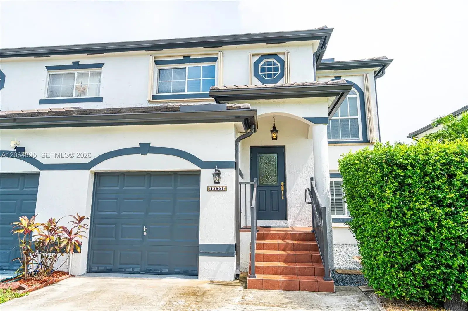 3 bedroom 2 bath Residential for sale at 12901 SW 50th St, Miramar FL 33027