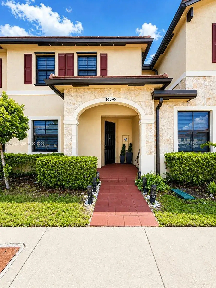 3 bedroom 2 bath Residential Lease for rent at 10545 W 32nd Ln # 0, Hialeah FL 33018