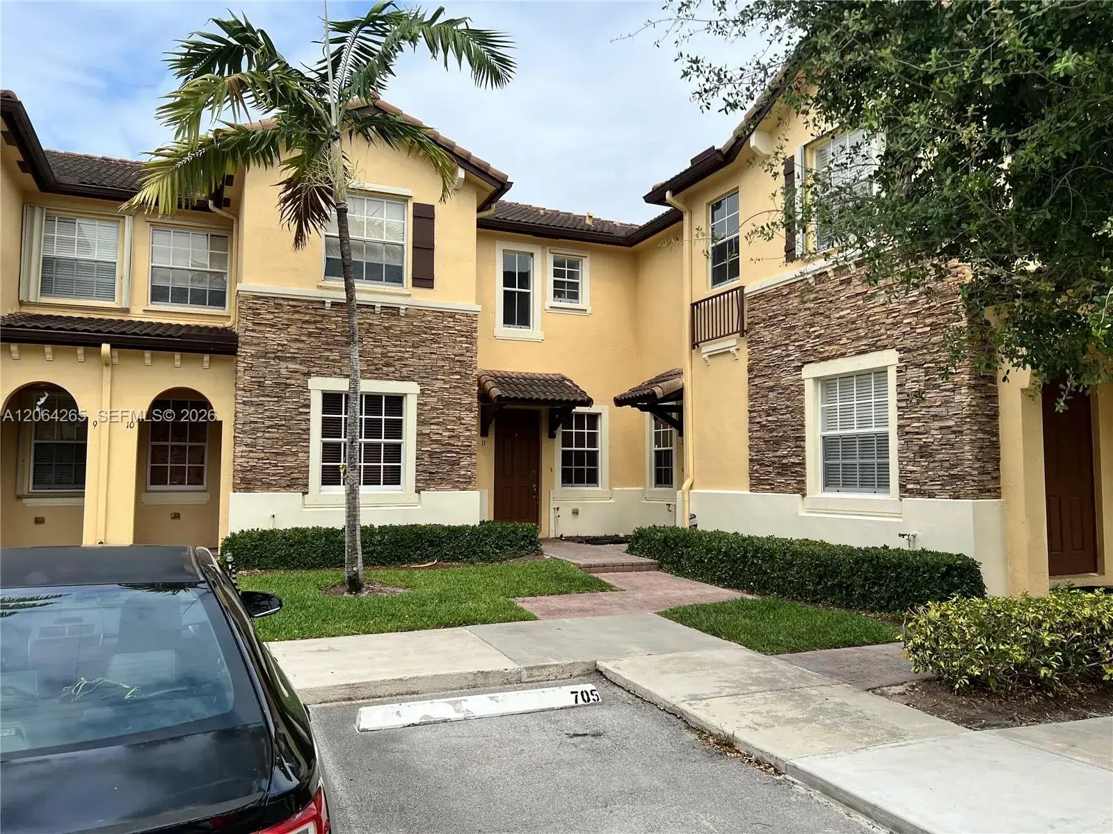 3 bedroom 2 bath Residential Lease for rent at 9217 SW 227th St # 12, Cutler Bay FL 33190