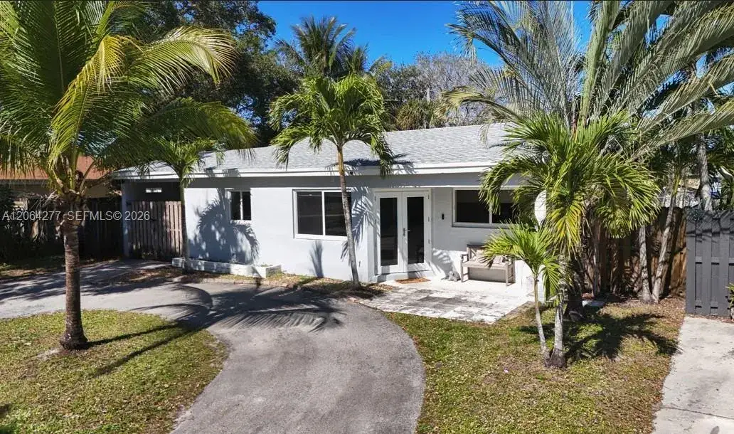 2 bedroom 1 bath Residential for sale at 6881 Freedom St, Hollywood FL 33024