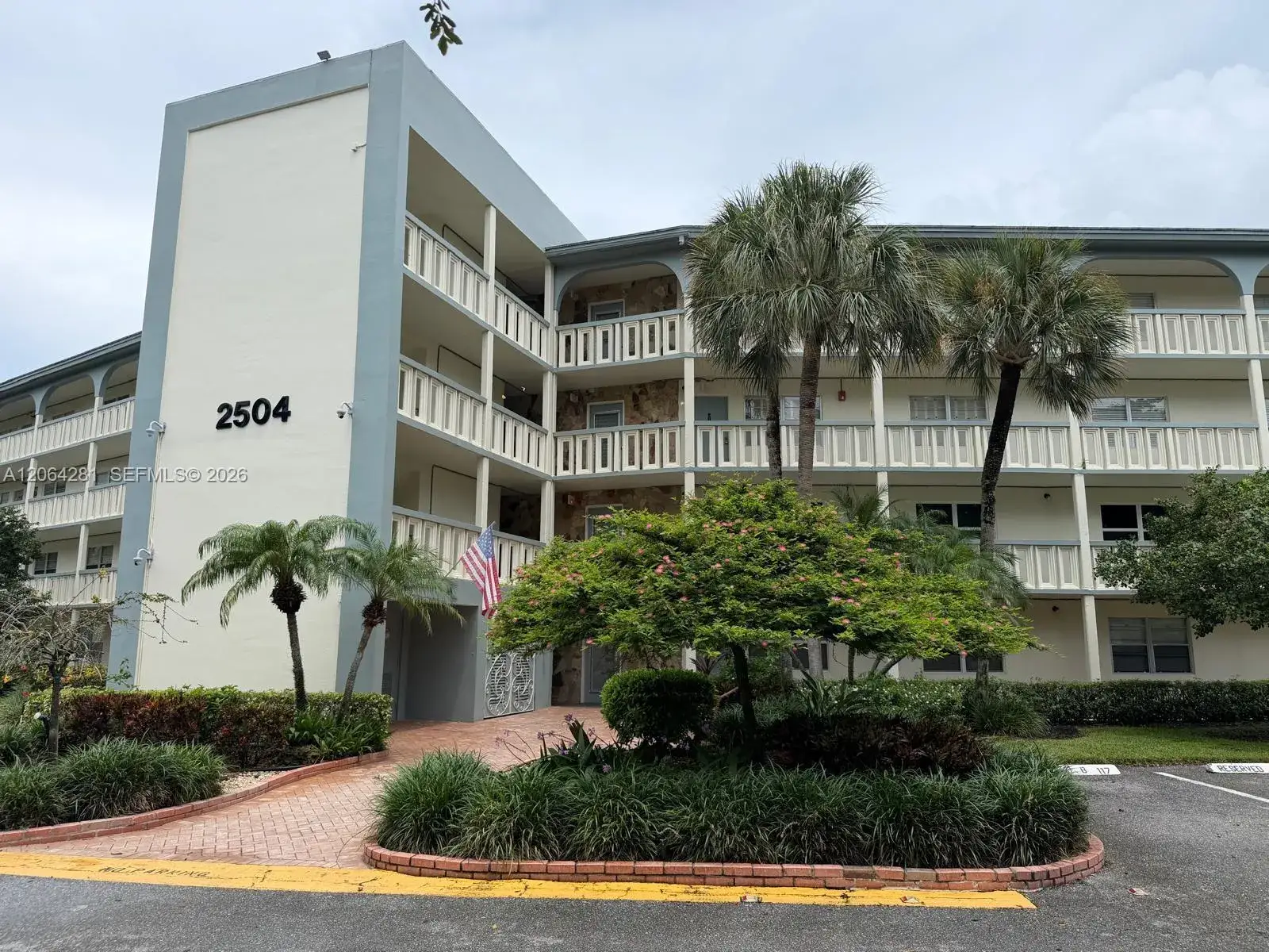 2 bedroom 2 bath Residential for sale at 2504 Antigua Ter # H3, Coconut Creek FL 33066