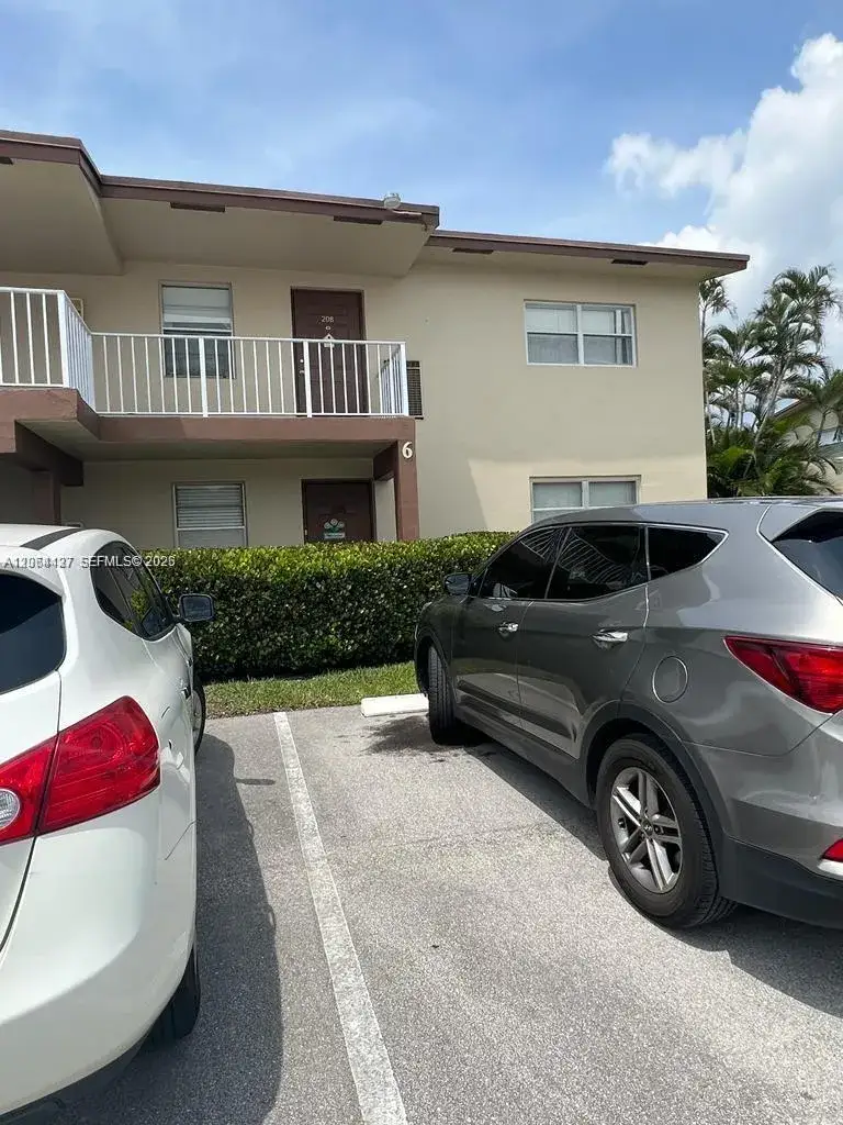 7305 NW 4th Pl # 108, Margate FL 33063