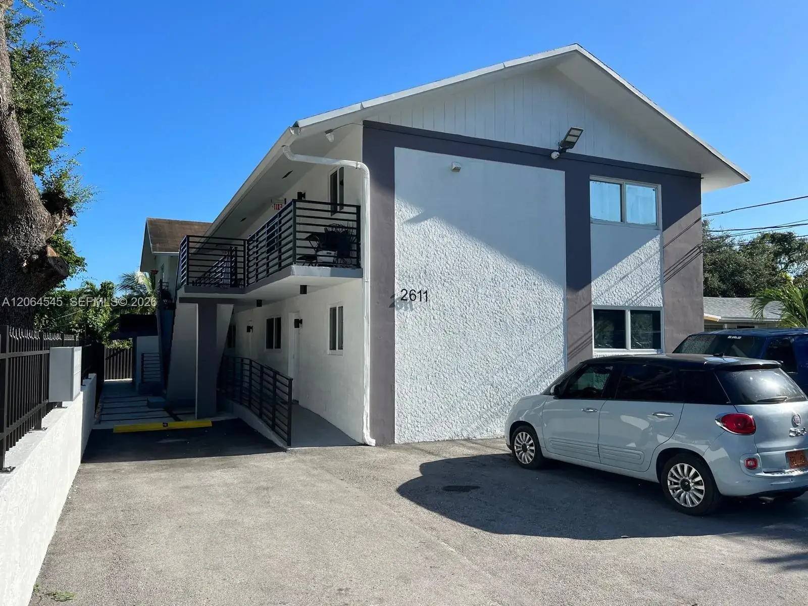 Commercial Sale for sale at 2611 NW 32nd St, Miami FL 33142