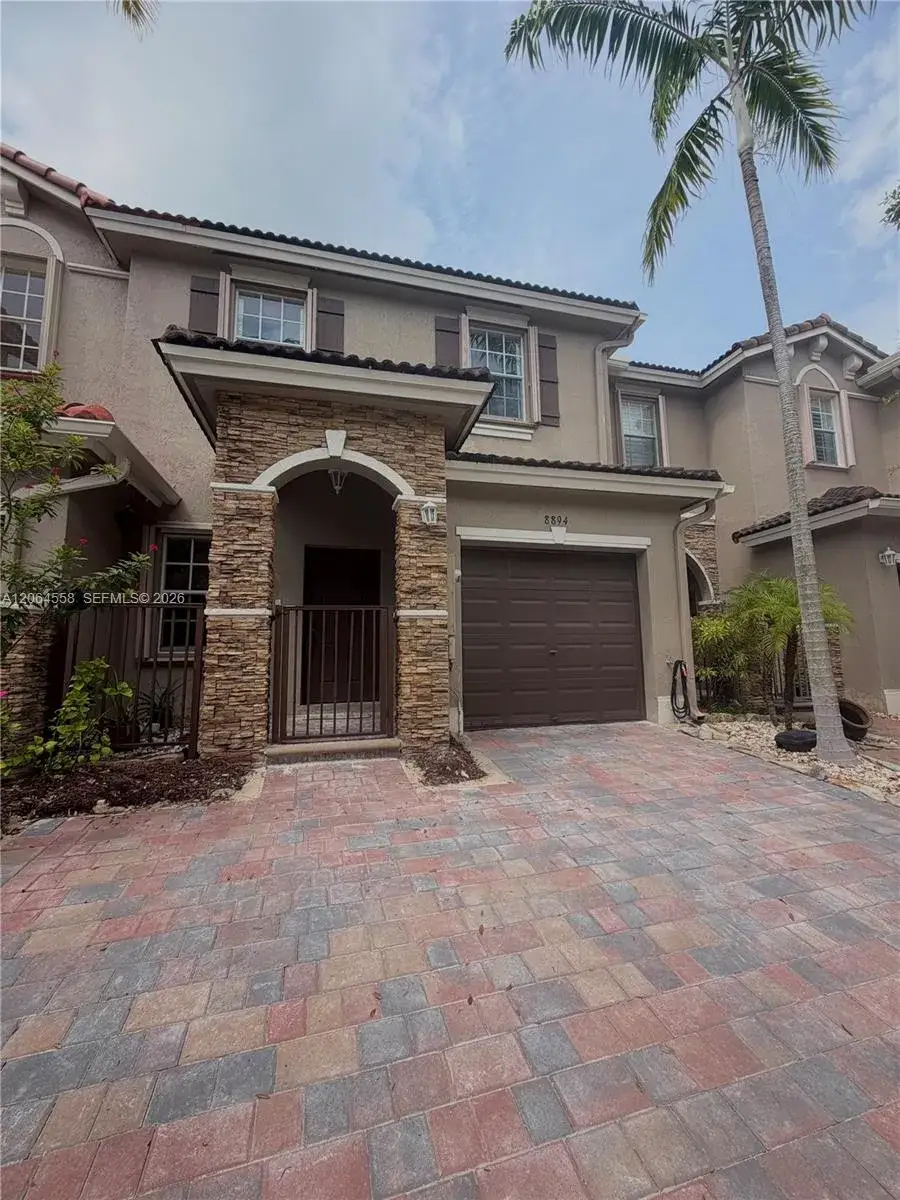 3 bedroom 2 bath Residential Lease for rent at 8894 SW 225th St, Cutler Bay FL 33190