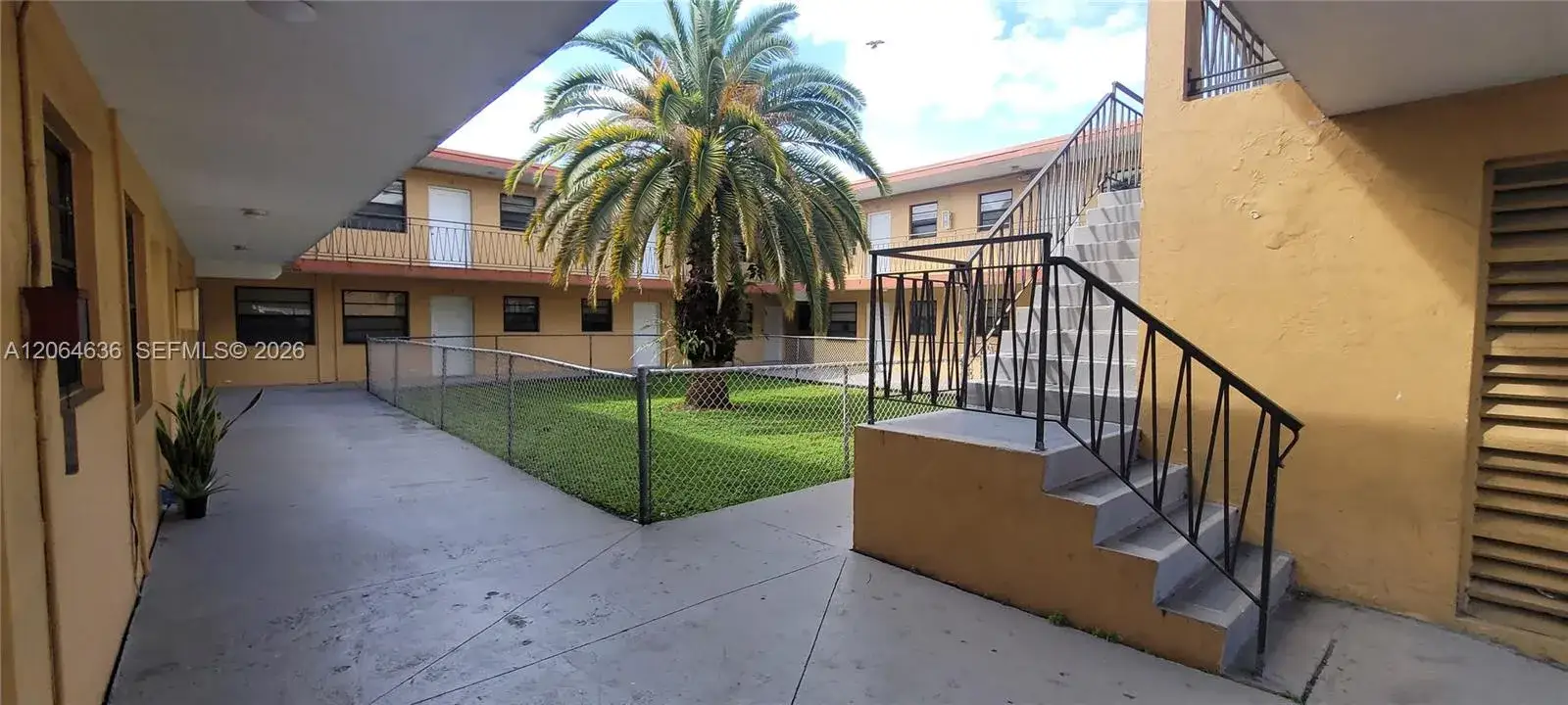 34 E 21st St # 11, Hialeah FL 33010