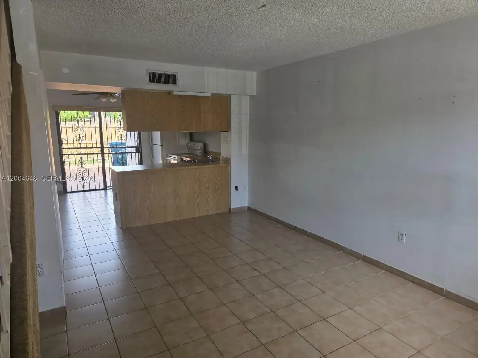 1823 SW 107th Ave # 1602, Miami FL 33165