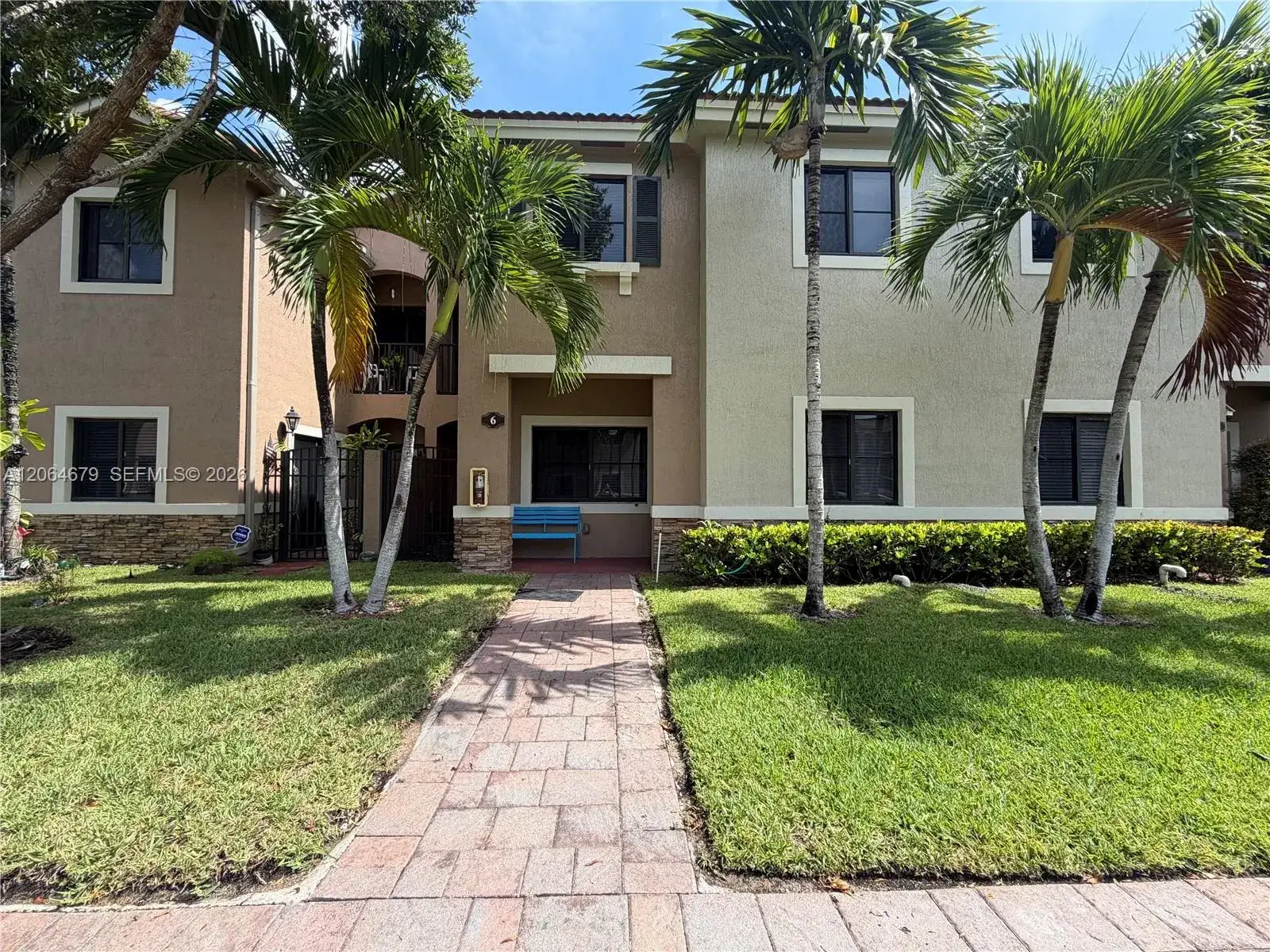 3 bedroom 2 bath Residential Lease for rent at 22411 SW 88th Pl # 26, Cutler Bay FL 33190