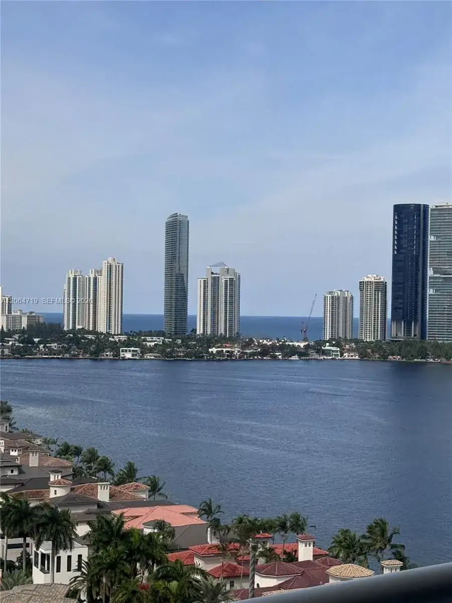 3 bedroom 3 bath Residential for sale at 4000 Island Blvd # 1804, Aventura FL 33160