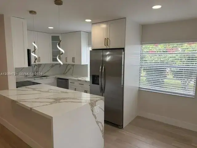 2 bedroom 2 bath Residential Lease for rent at 862 Flanders R # 862, Delray Beach FL 33484