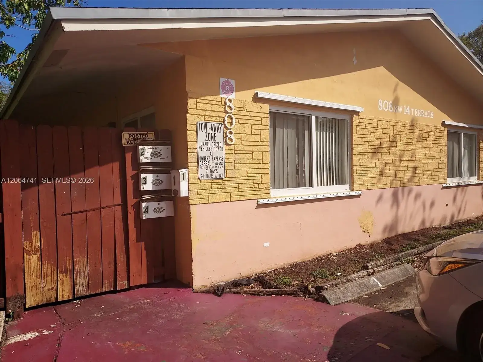 2 bedroom 1 bath Residential Lease for rent at 808 SW 14th Ter # 4, Fort Lauderdale FL 33312