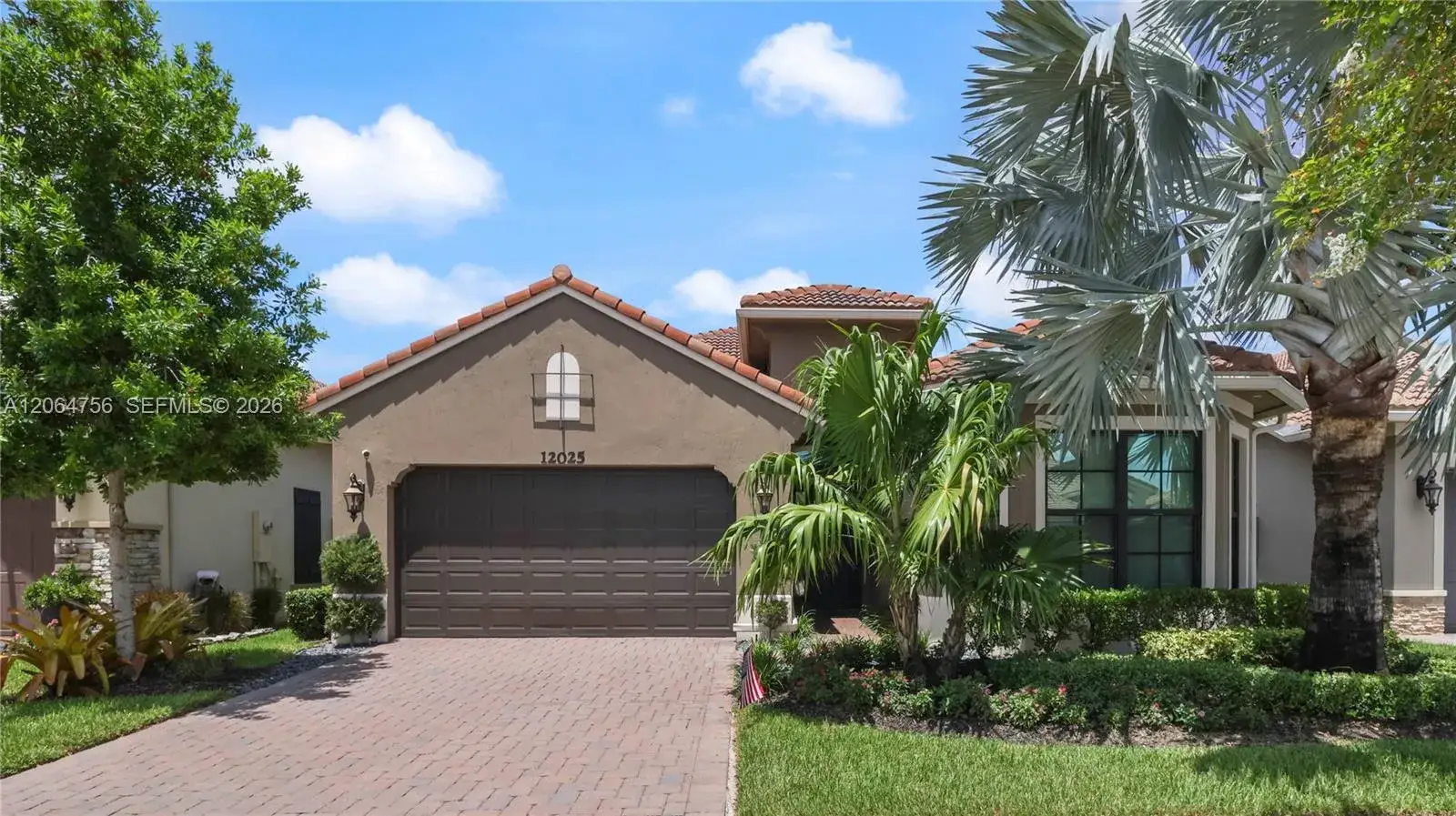 3 bedroom 2 bath Residential for sale at 12025 Kalmar Cir North, Parkland FL 33076