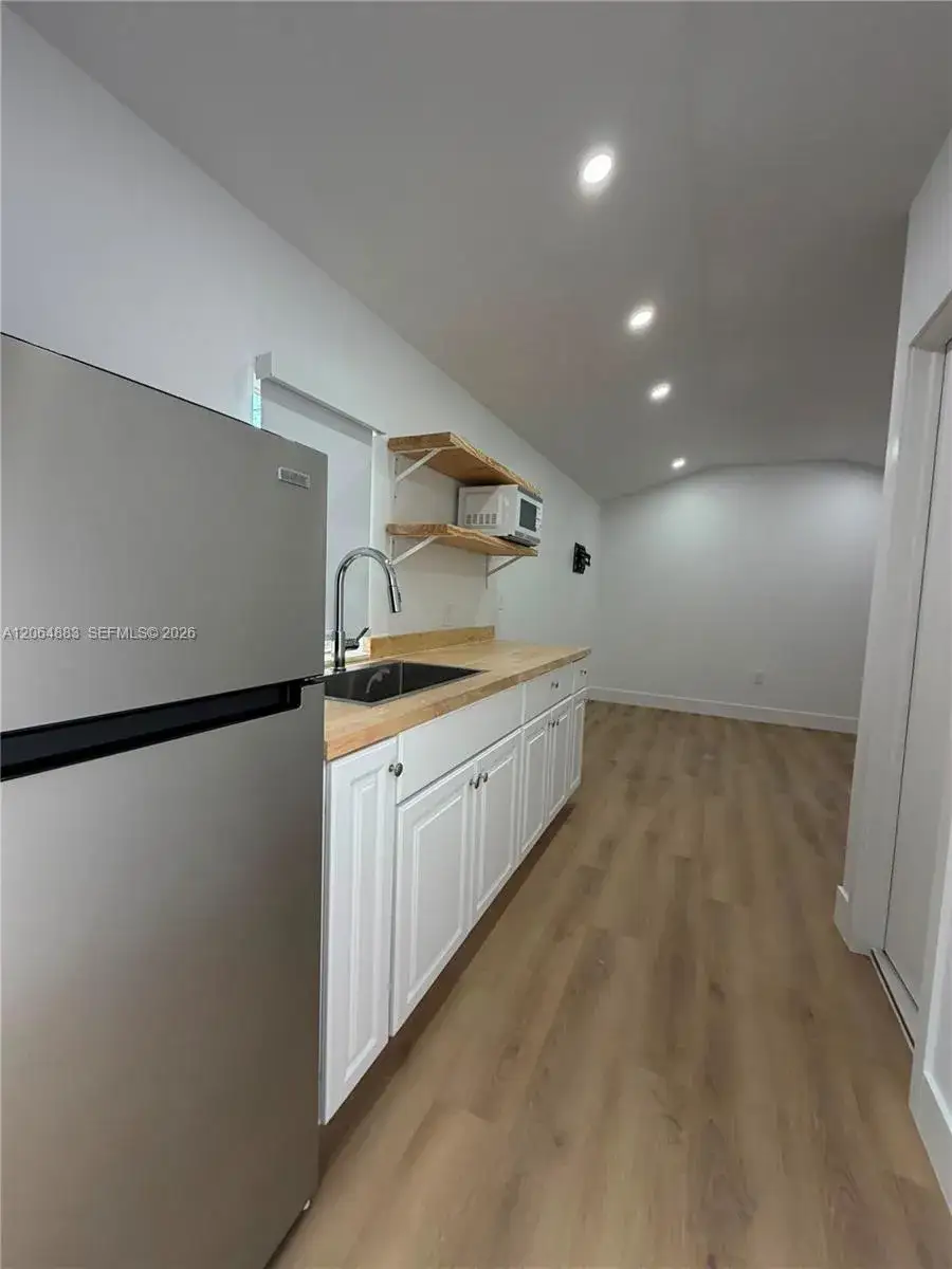 1400 SW 29th Ave # 2, Miami FL 33145
