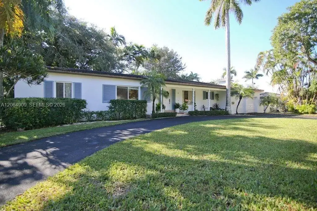 460 San Servando Ave, Coral Gables FL 33143
