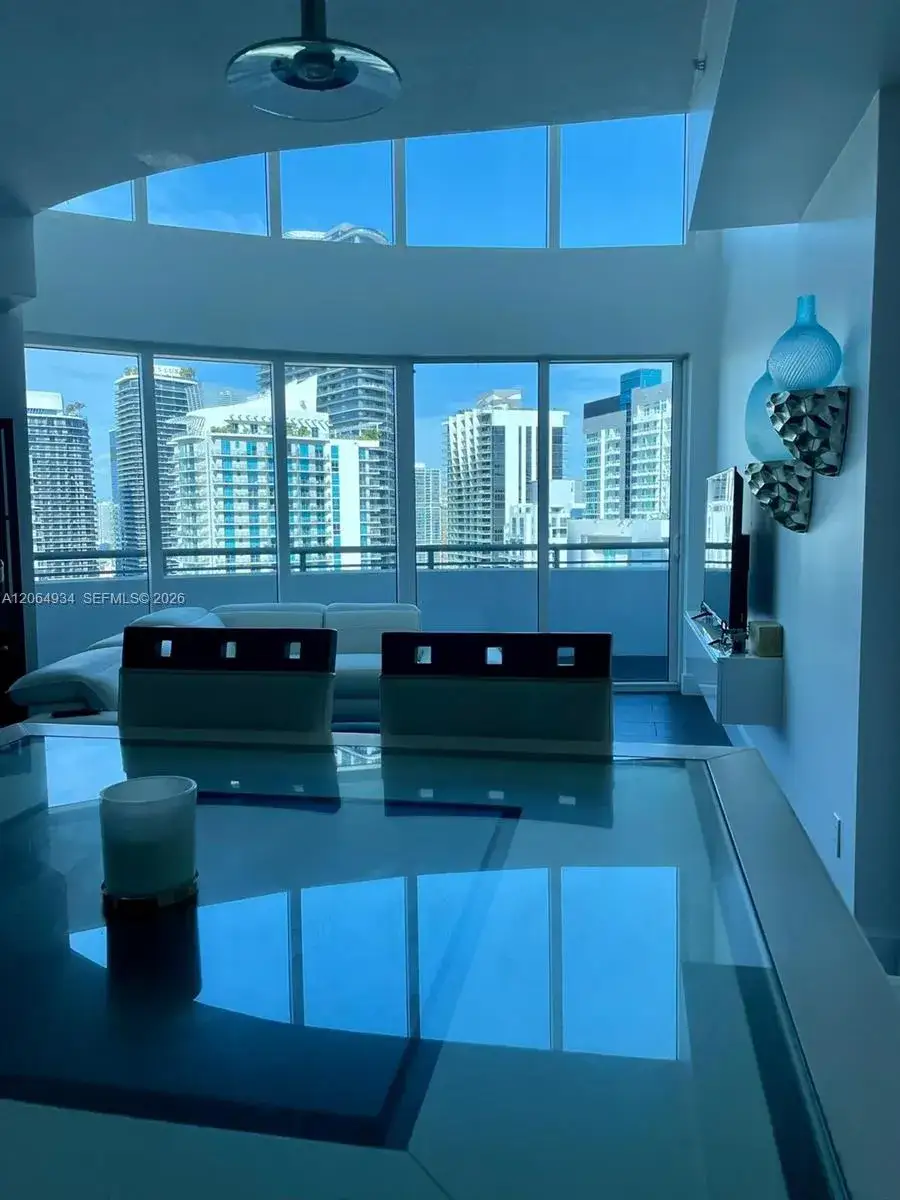 3 bedroom 3 bath Residential for sale at 60 SW 13th St # 3426, Miami FL 33130
