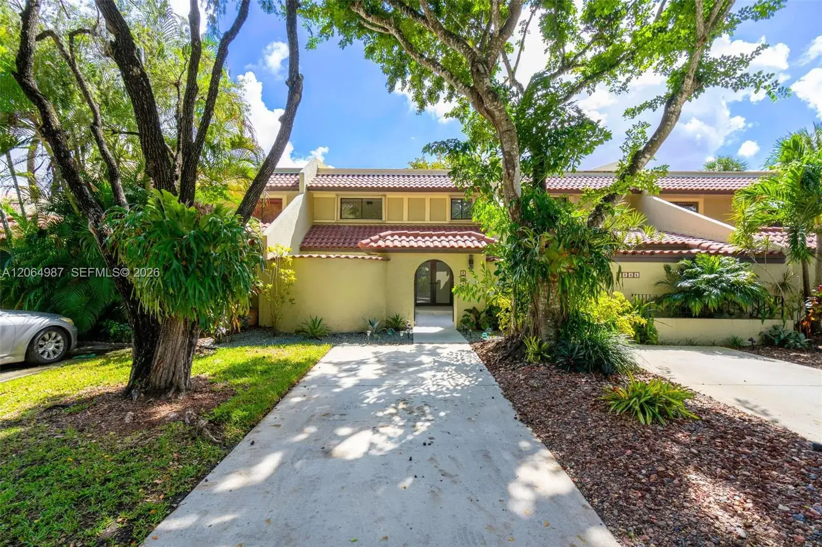 3 bedroom 3 bath Residential for sale at 3843 Alcantara Ave # 76B, Doral FL 33178