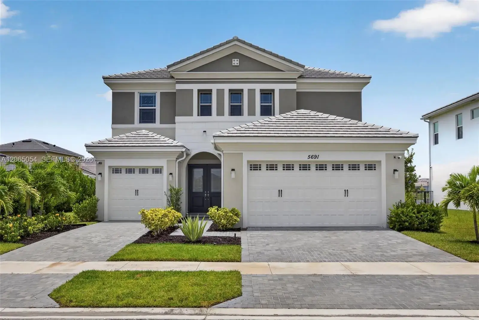 3 bedroom 2 bath Residential for sale at 5691 Bristlecone Commoms, Westlake FL 33470