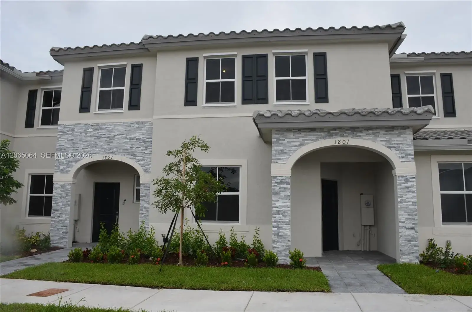 3 bedroom 2 bath Residential for sale at 1801 SE 27th Ter, Homestead FL 33035