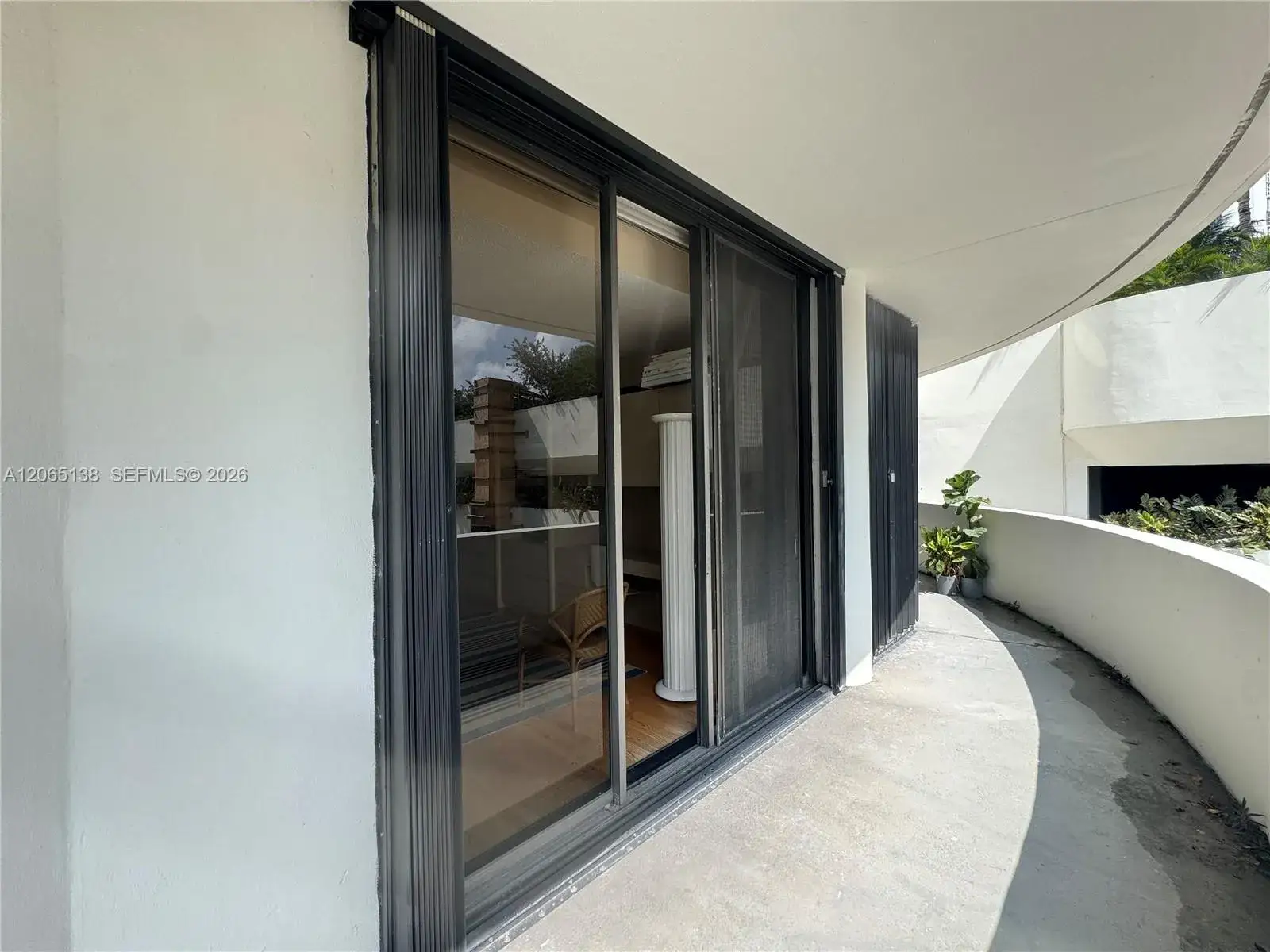 1 bath Residential for sale at 3000 Island Blvd # 332, Aventura FL 33160