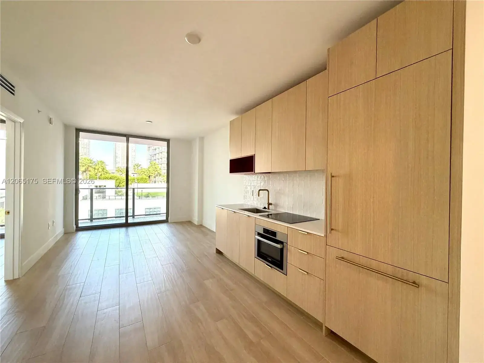 1 bedroom 1 bath Residential Lease for rent at 90 NE 32nd ST # 711, Miami FL 33127