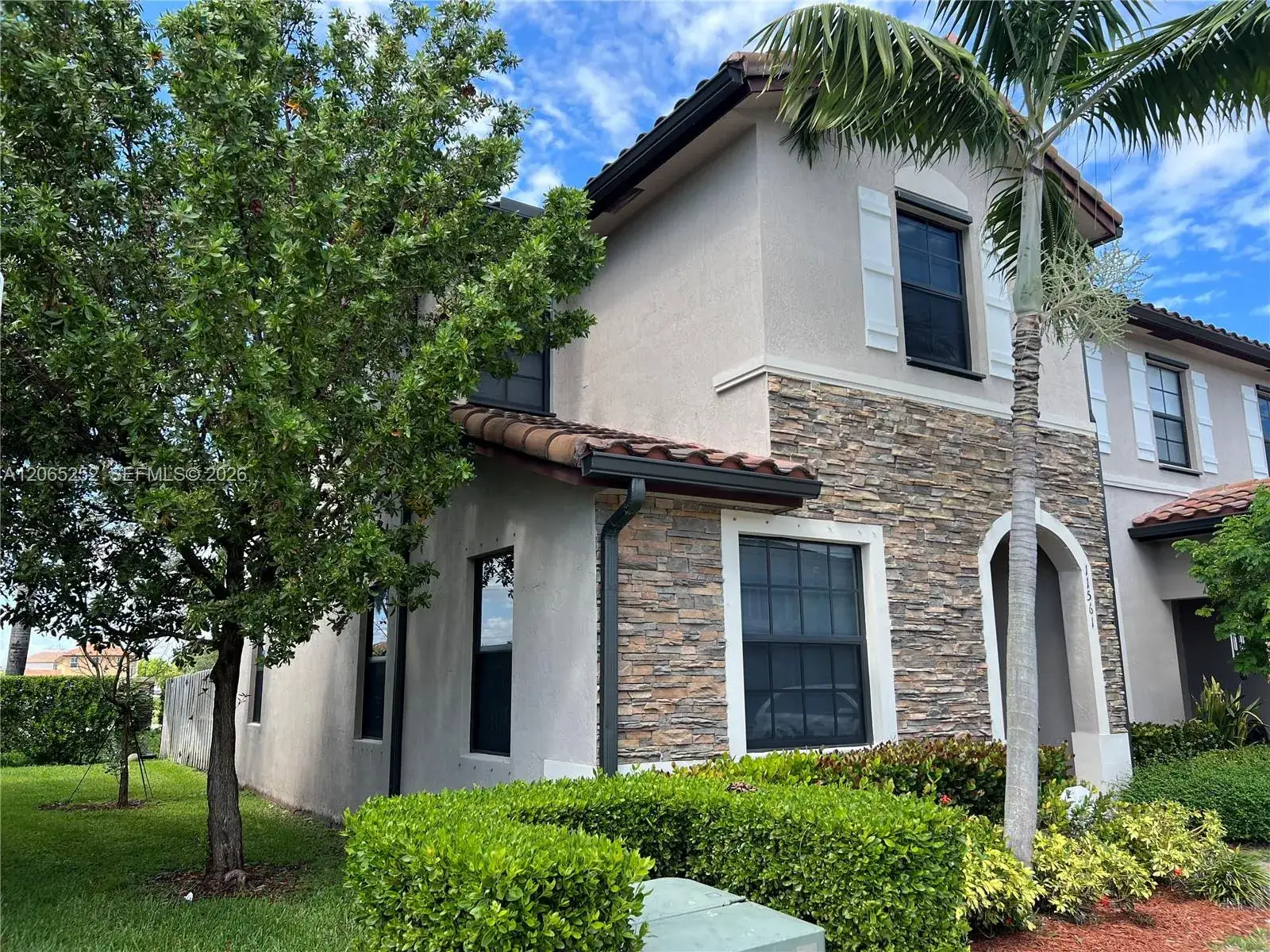 3 bedroom 2 bath Residential Lease for rent at 11561 SW 248th Ter # 11561, Homestead FL 33032