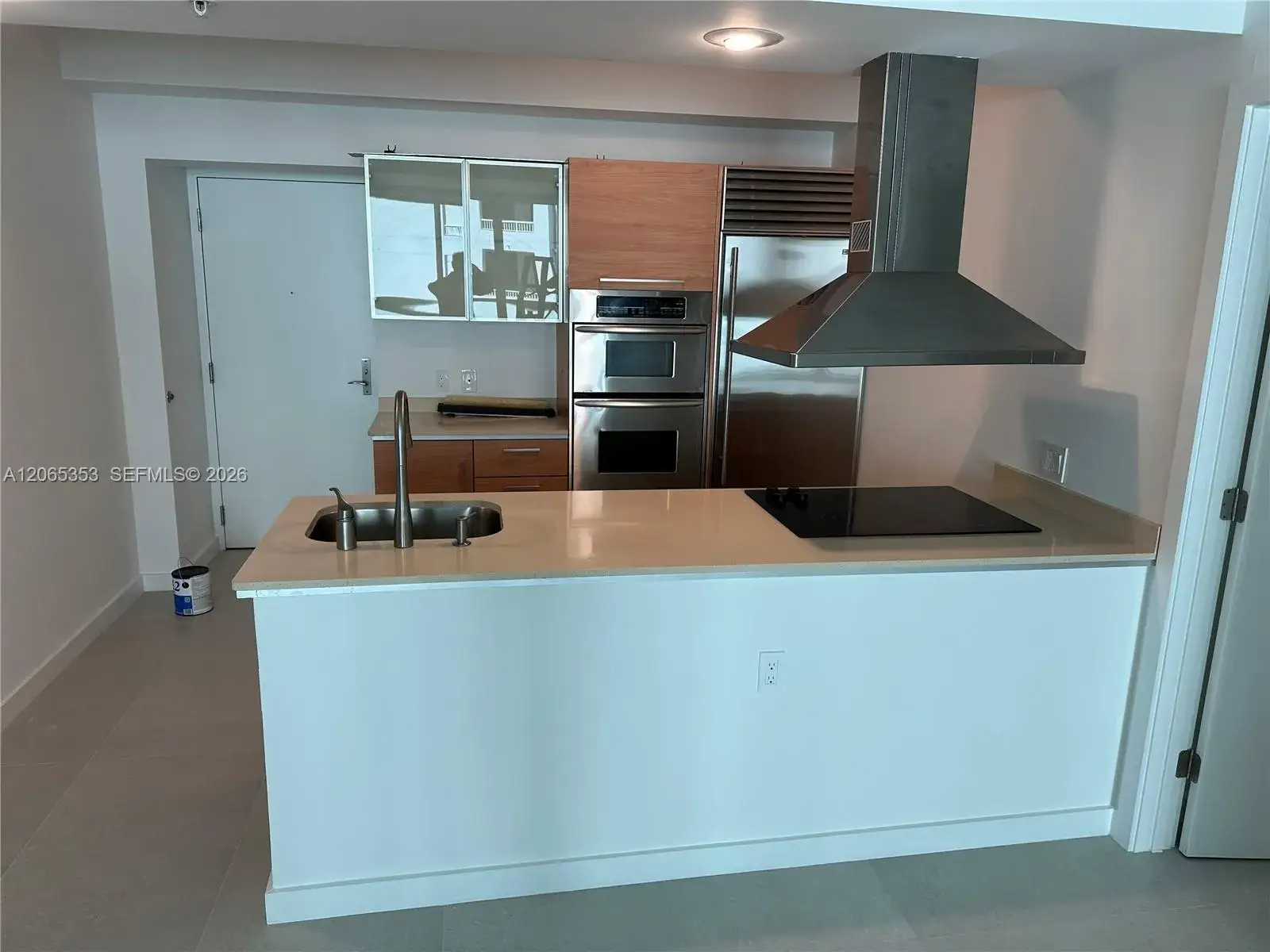 1 bedroom 1 bath Residential Lease for rent at 218 SE 14th St # 1908, Miami FL 33131