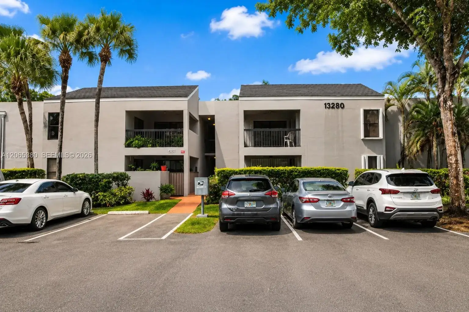 3 bedroom 2 bath Residential for sale at 13280 SW 88th Ln # B, Miami FL 33186