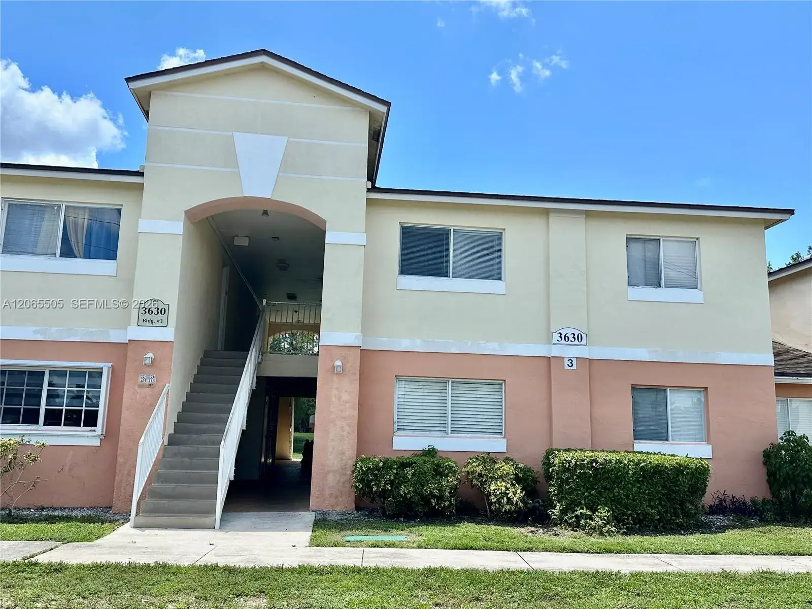 3630 N 56th Ave # 310, Hollywood FL 33021
