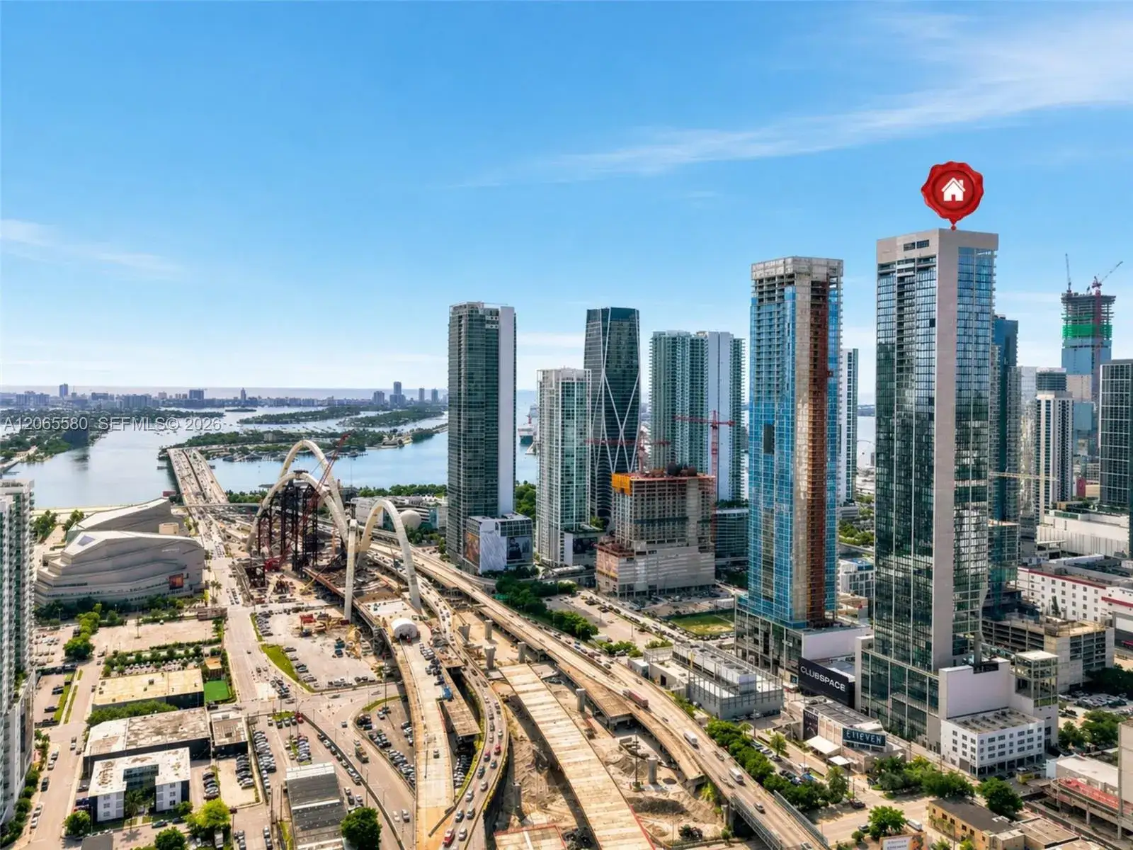 1 bath Residential for sale at 20 NE 11th # 2505, Miami FL 33132