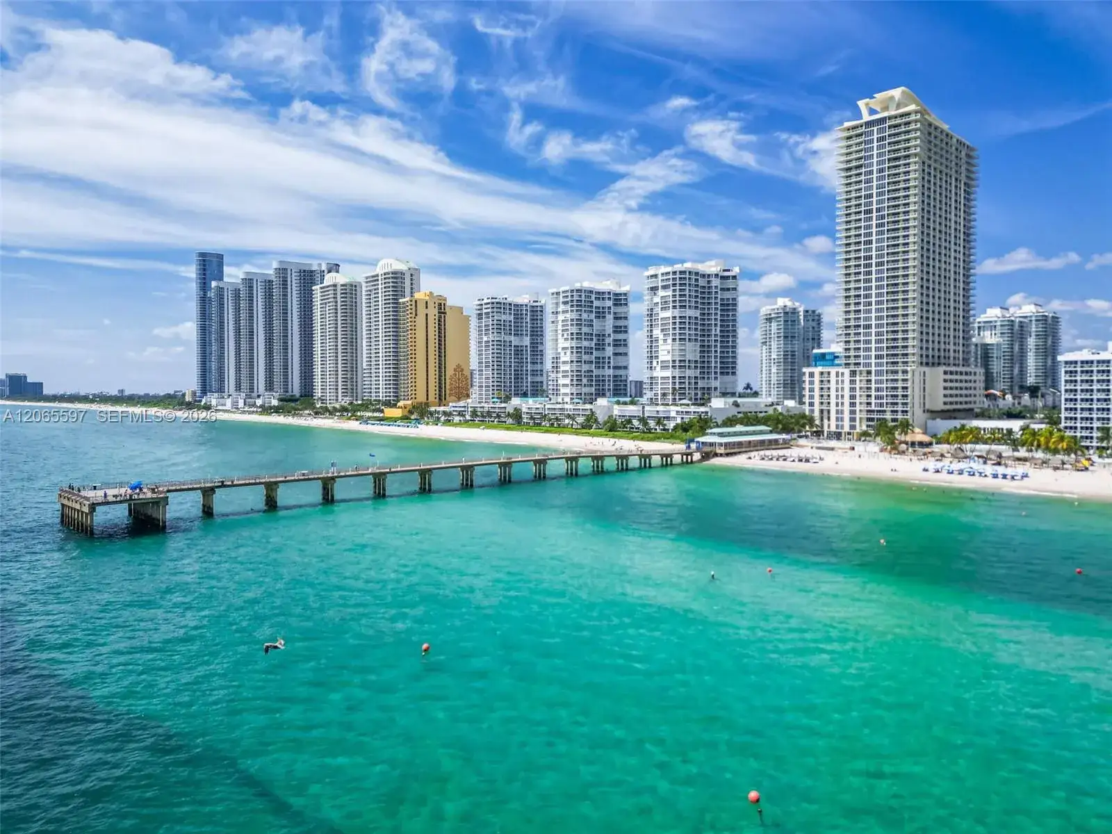 2 bedroom 2 bath Residential Lease for rent at 16485 Collins Ave, Sunny Isles Beach FL 33160