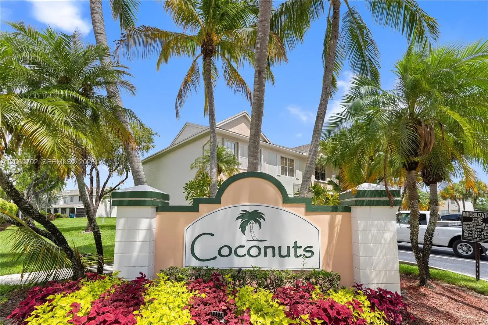 2 bedroom 2 bath Residential for sale at 38 Truman Dr, Weston FL 33326