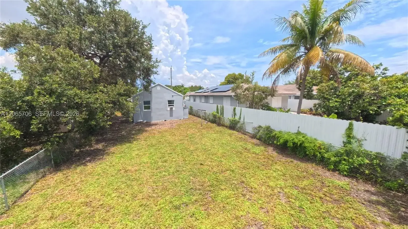 2 bedroom 1 bath Residential for sale at 3156 NW 55th St, Miami FL 33142