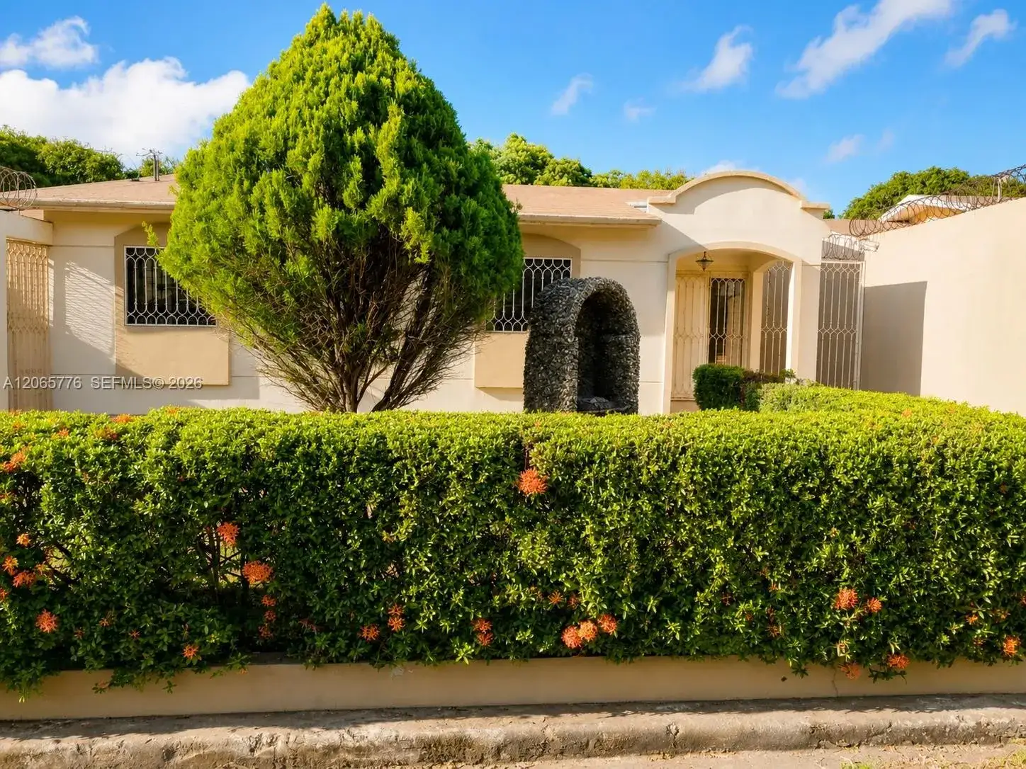 3 bedroom 2 bath Residential for sale at Bosque Capistrano Veracru 186, FL 0