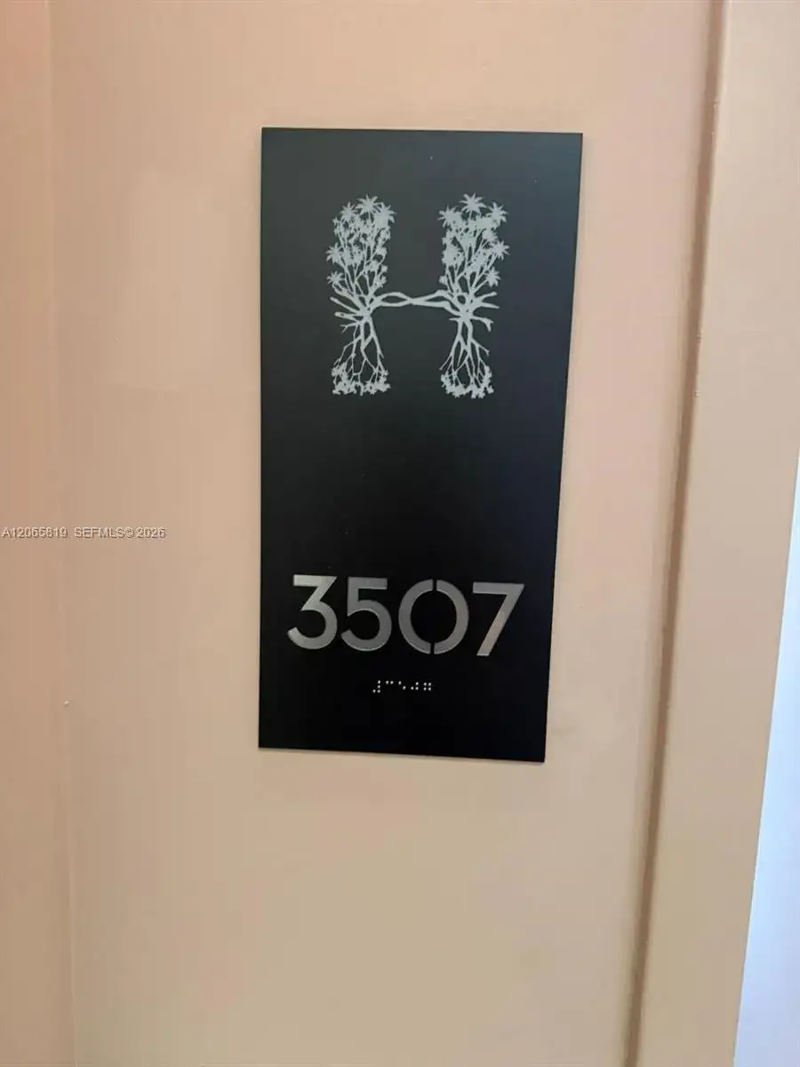 2 bedroom 2 bath Residential Lease for rent at 4010 S Ocean Dr # T3507, Hollywood FL 33019