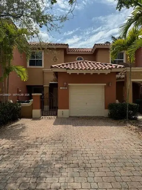 2 bedroom 2 bath Residential Lease for rent at 15242 SW 30th Ter # 15242, Miami FL 33185