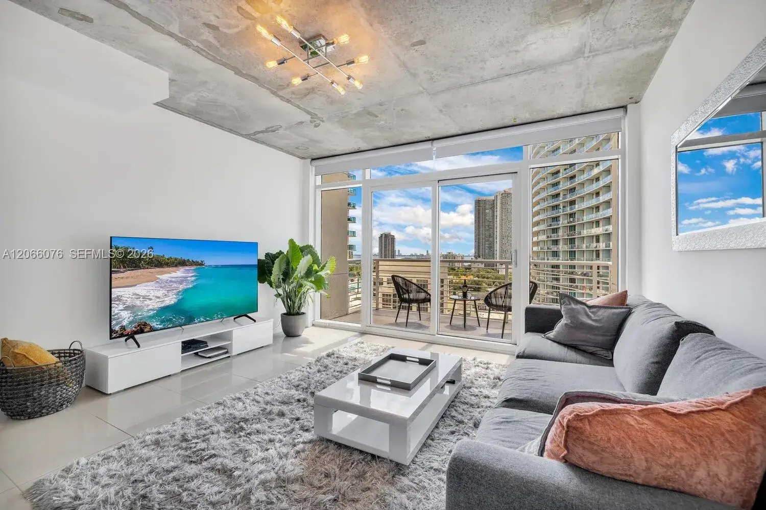 1 bedroom 1 bath Residential Lease for rent at 3250 NE 1st Ave # 1119, Miami FL 33137