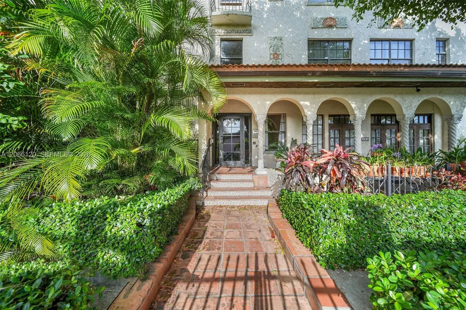1 bath Residential for sale at 934 Michigan Ave # 207, Miami Beach FL 33139