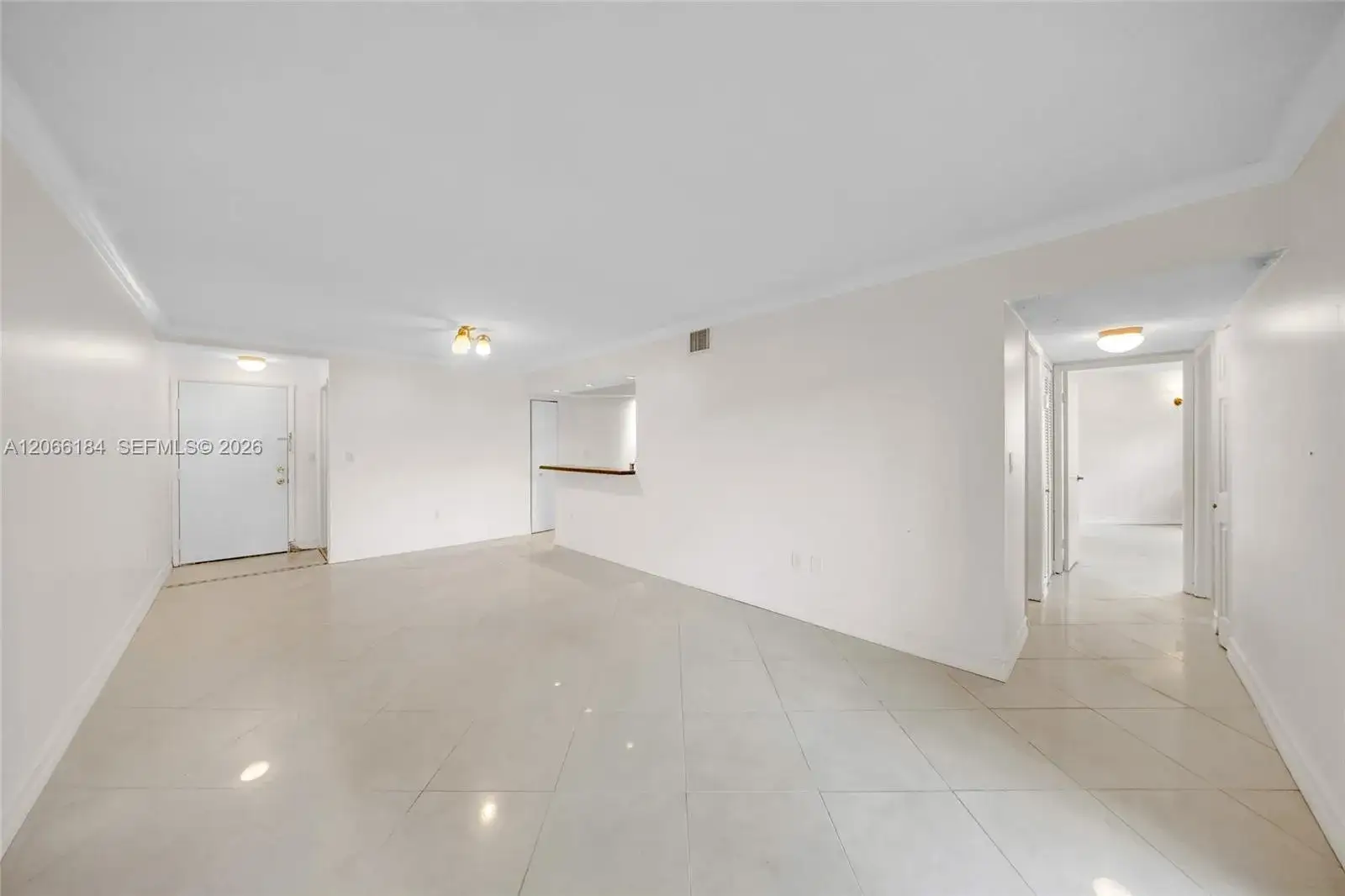 2 bedroom 2 bath Residential for sale at 9405 Fontainebleau Blvd # 112, Miami FL 33172
