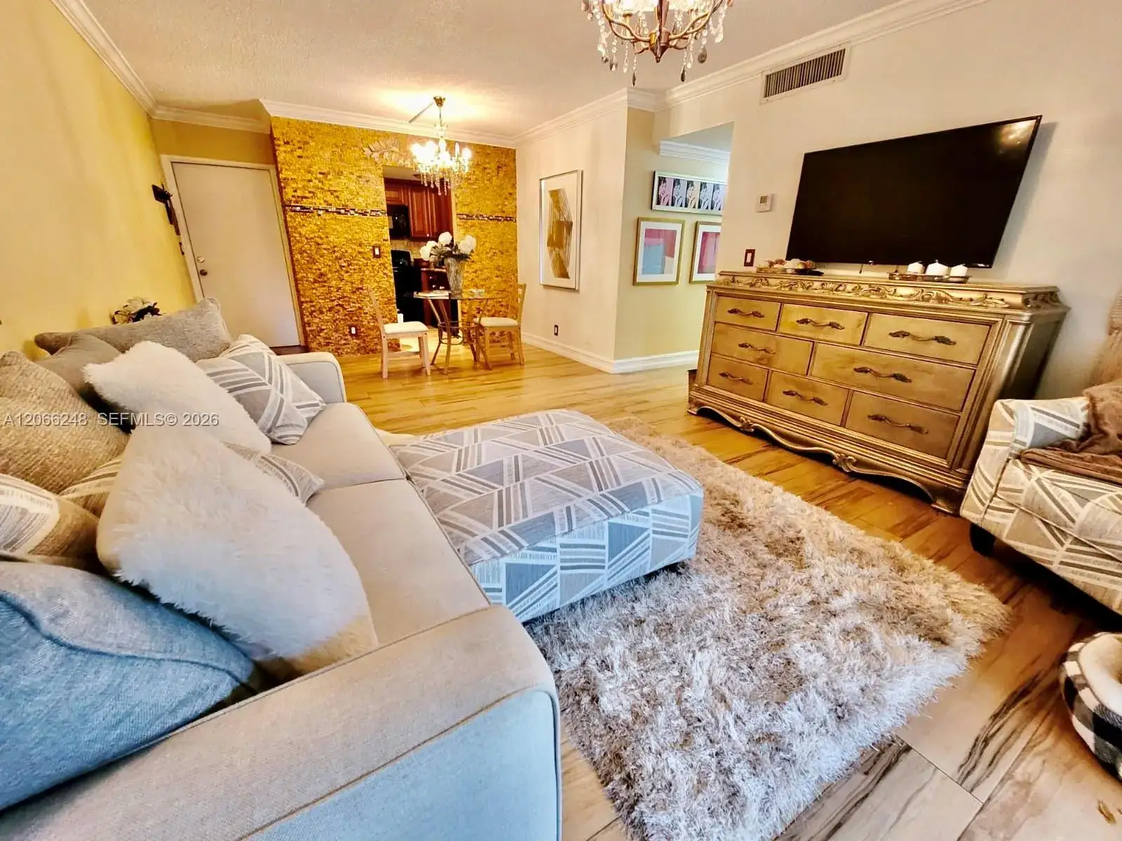 2 bedroom 2 bath Residential Lease for rent at 610 NW 13th St # 11, Boca Raton FL 33486