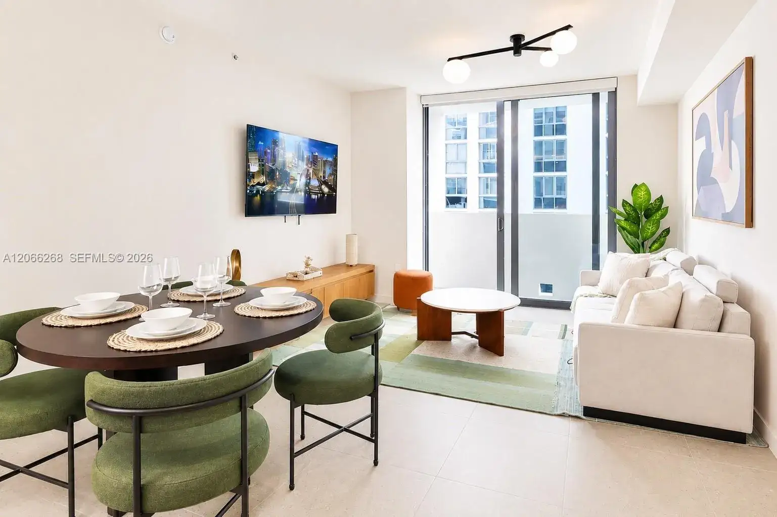 1 bedroom 1 bath Residential for sale at 11 NE 6th St # 212, Miami FL 33132