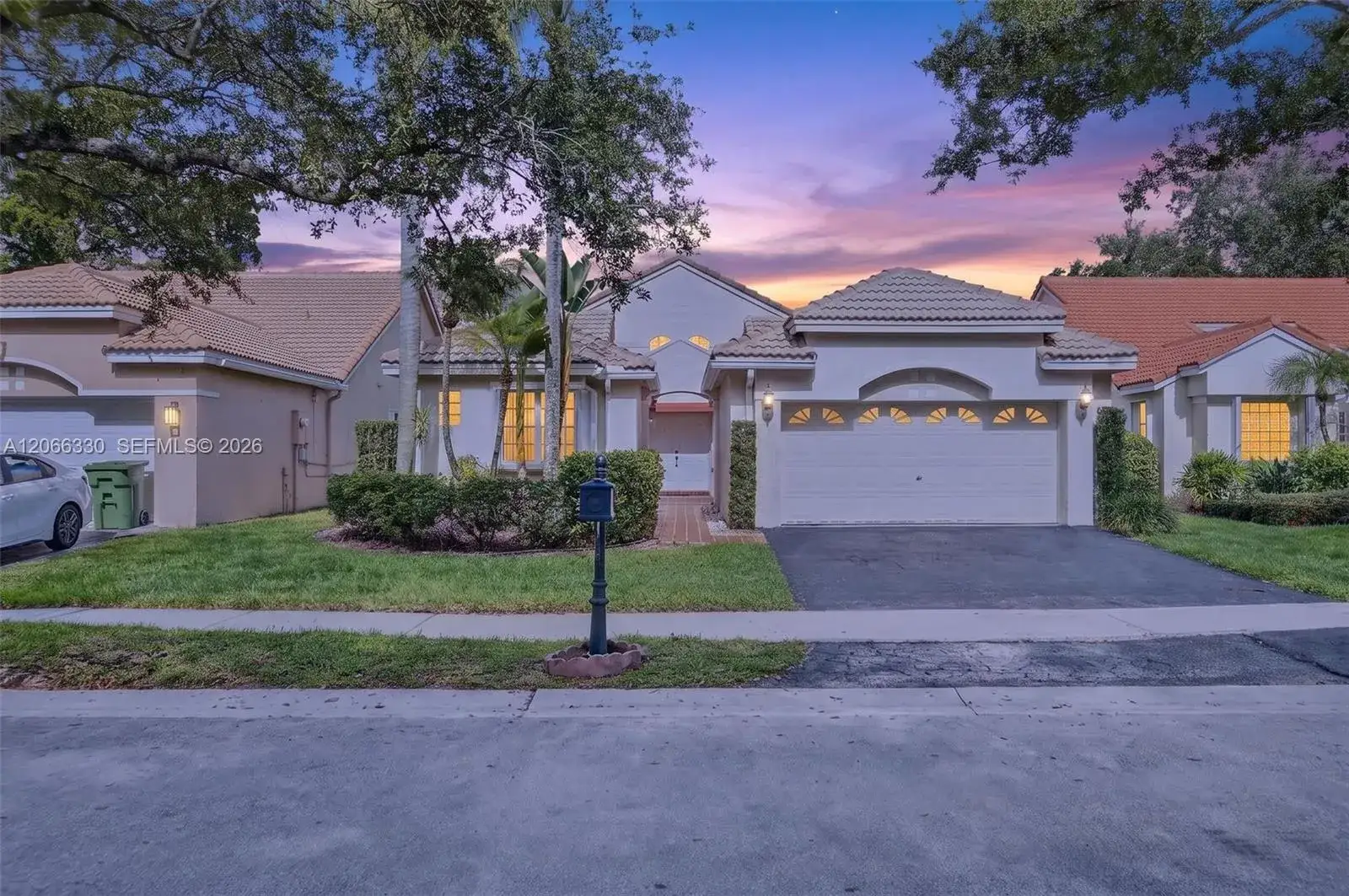 3 bedroom 2 bath Residential Lease for rent at 1520 Seabay Rd, Weston FL 33326