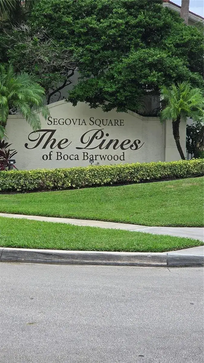 2 bedroom 2 bath Residential for sale at 23344 Carolwood Ln # 201, Boca Raton FL 33428