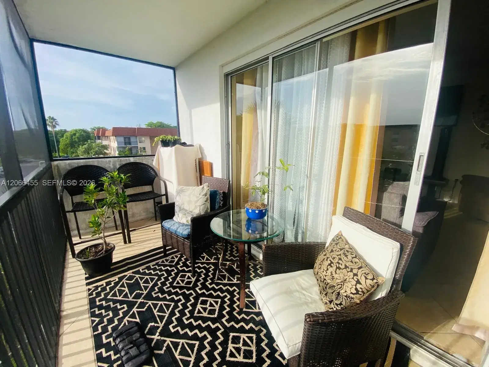 2 bedroom 2 bath Residential for sale at 4164 Inverrary Dr # 415, Lauderhill FL 33319