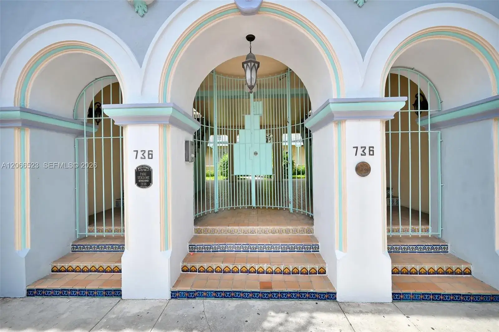 1 bedroom 1 bath Residential Lease for rent at 736 13th St # 207, Miami Beach FL 33139