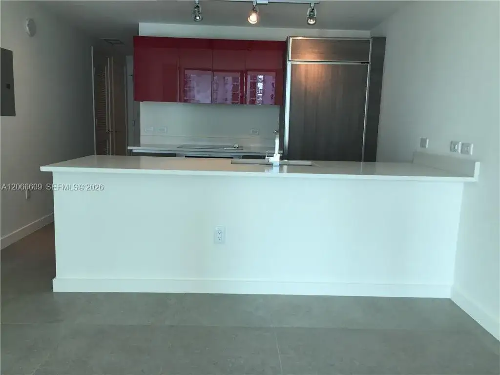 2 bedroom 2 bath Residential Lease for rent at 1100 S MIAMI AV # 2911, Miami FL 33130
